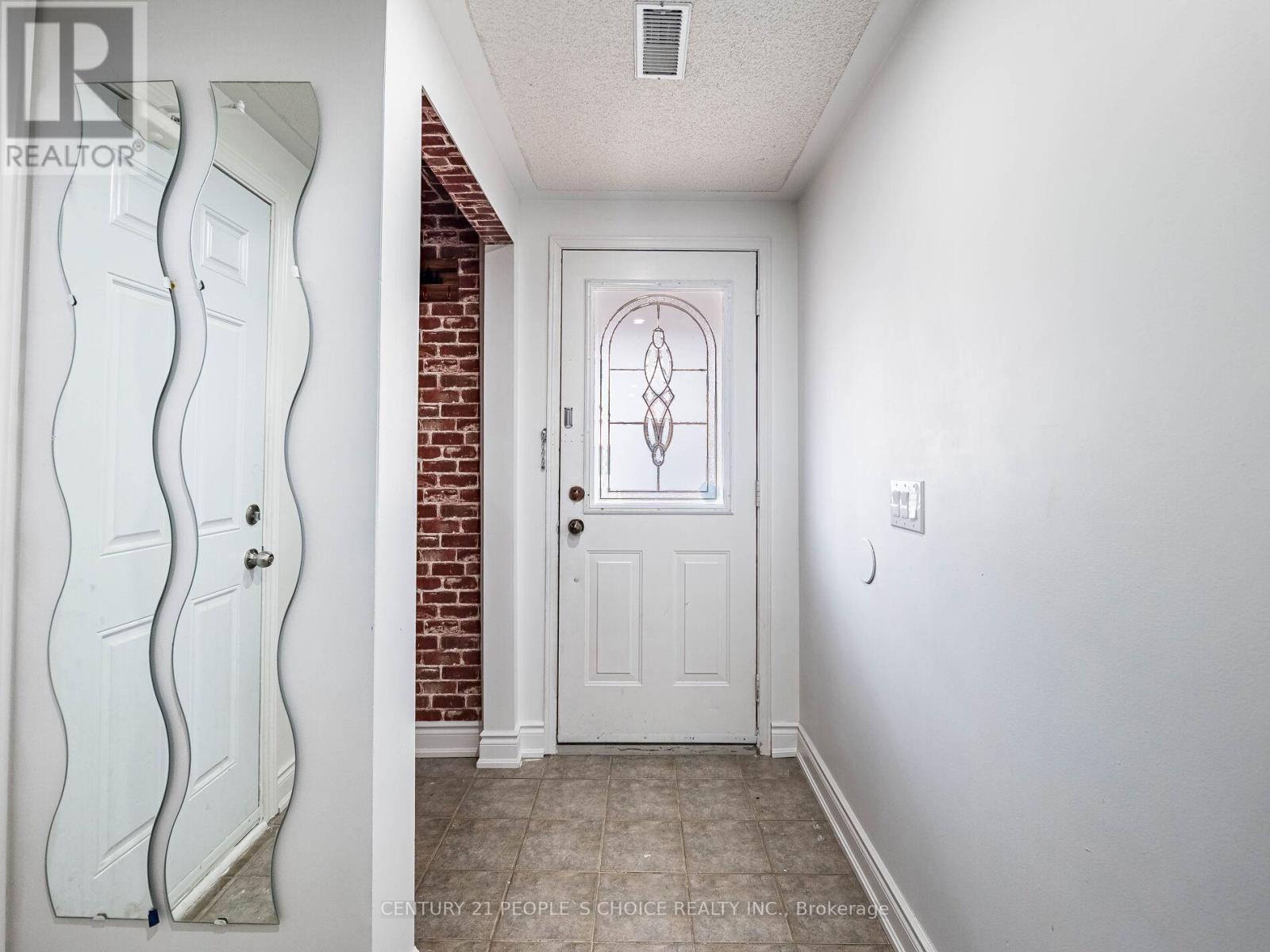 74 - 7190 Atwood Lane, Mississauga, Ontario  L5N 7Y6 - Photo 6 - W12884322