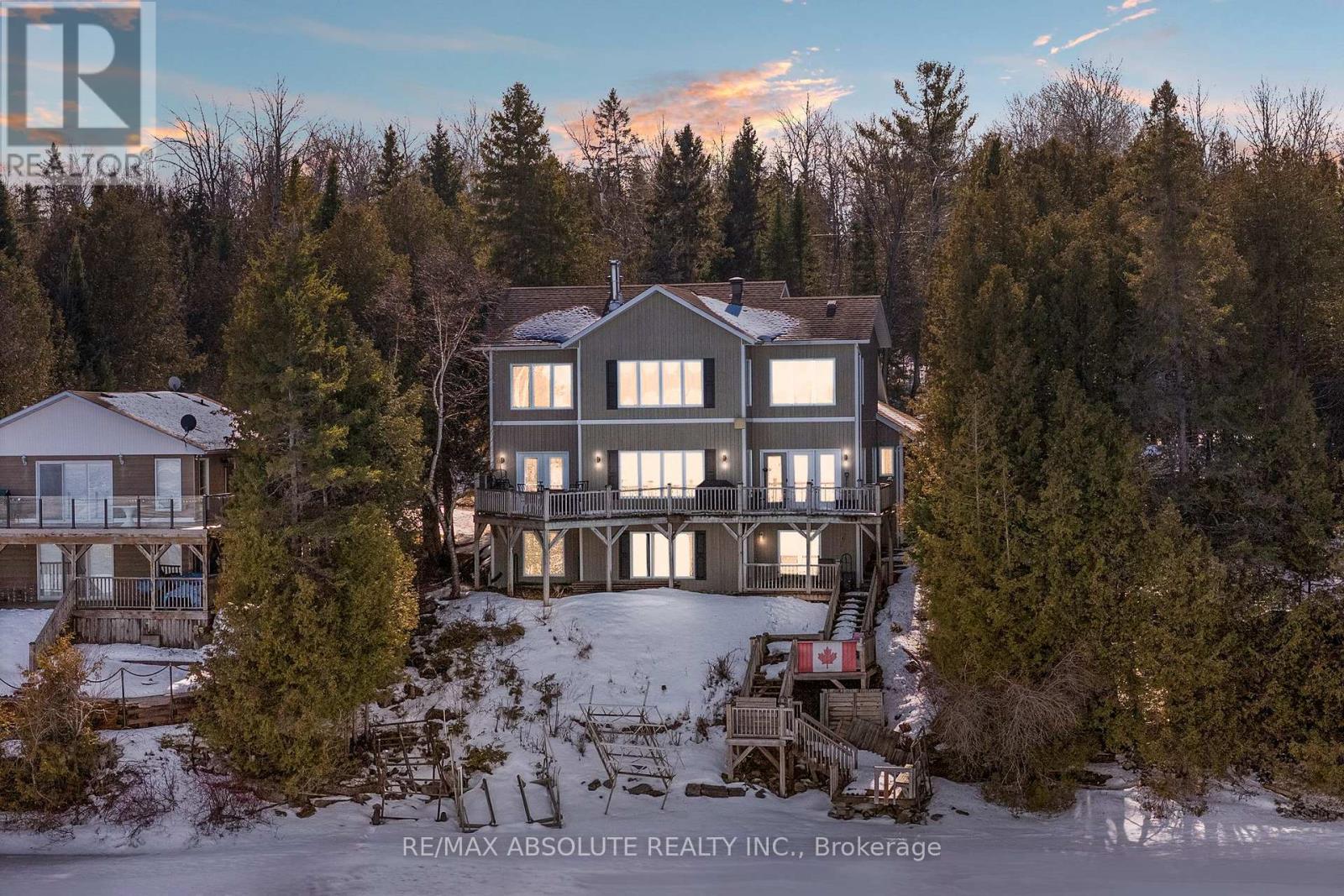 39 Mcneill Road, Mcnab/braeside, Ontario K0A 1G0 - Photo 4 - X12884330