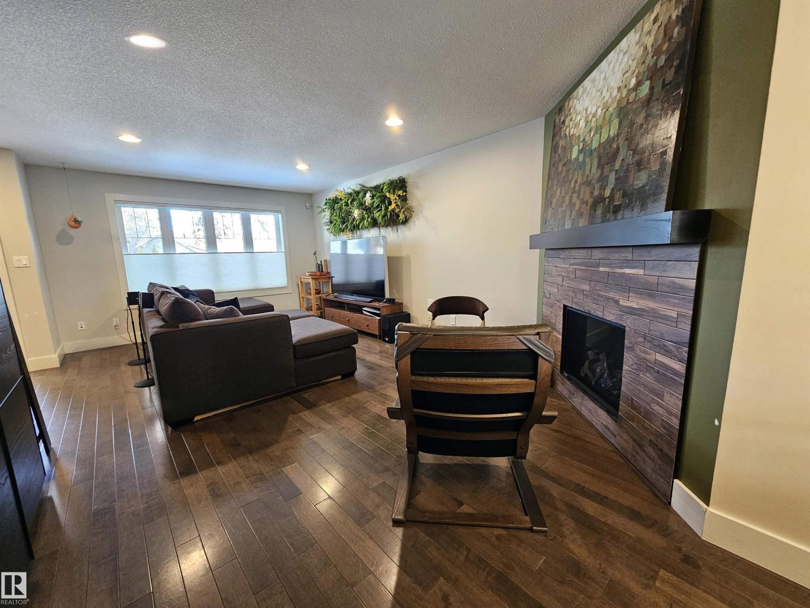 10433 70 Av Nw, Edmonton, Alberta  T6H 2E7 - Photo 5 - E4477144