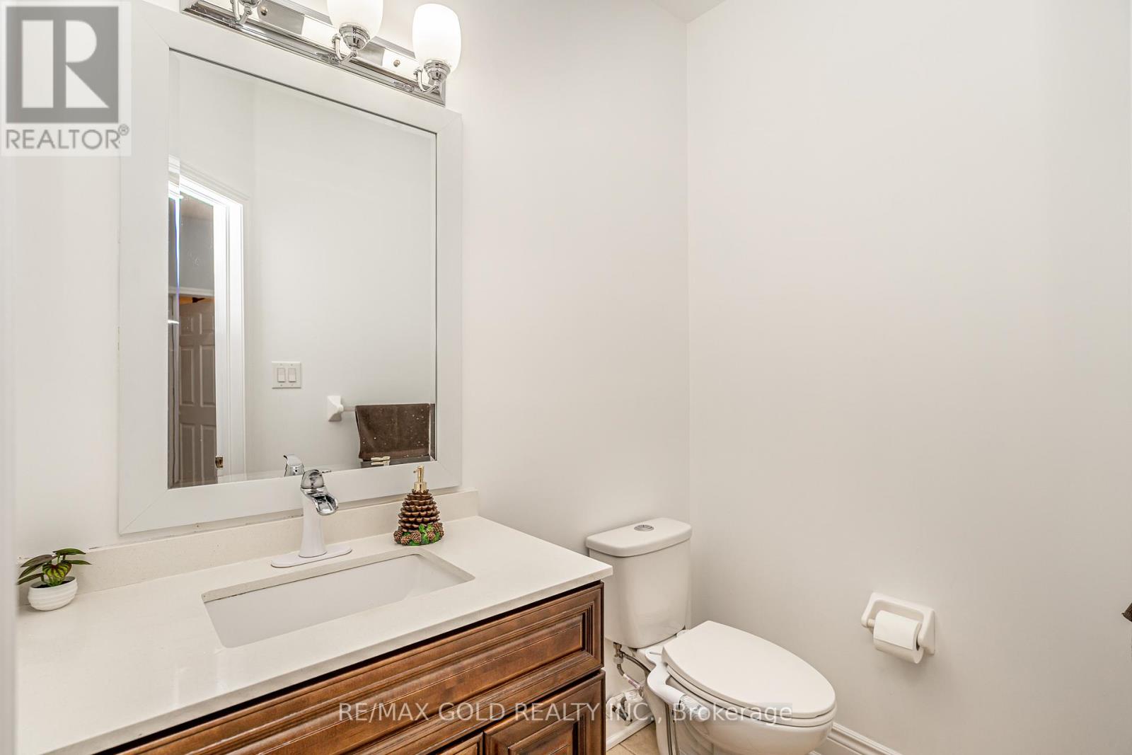 7 Bettey Road, Brampton, Ontario  L6P 1S9 - Photo 21 - W12783344