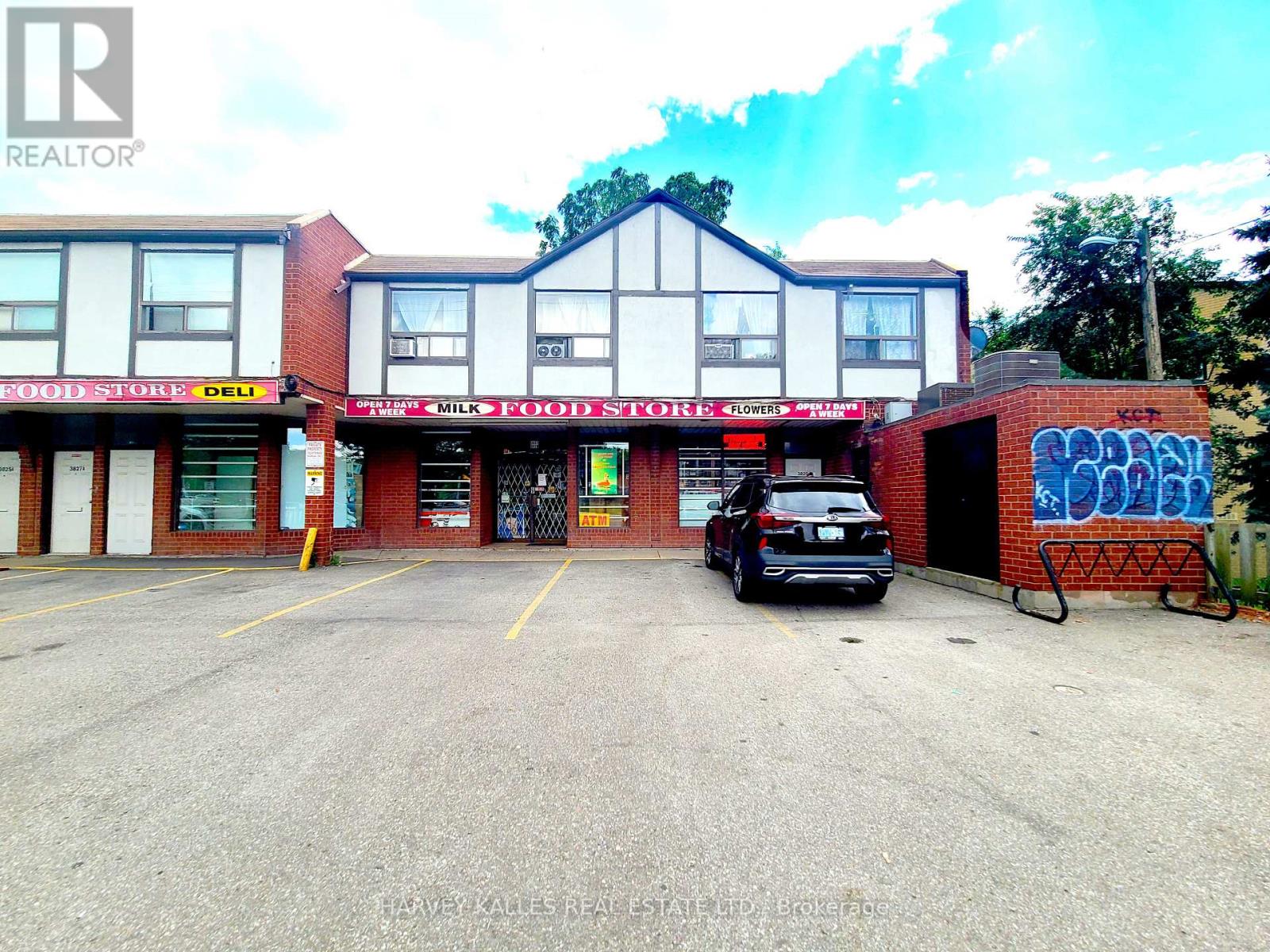 3829 LAKE SHORE BOULEVARD W, Toronto, Ontario