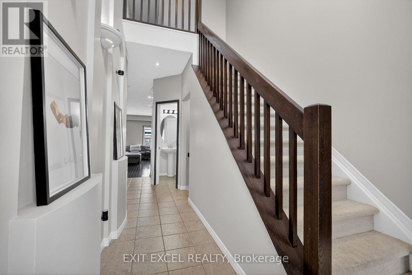 1077 Fieldfair Way, Ottawa, Ontario  K4A 0E1 - Photo 4 - X12884346