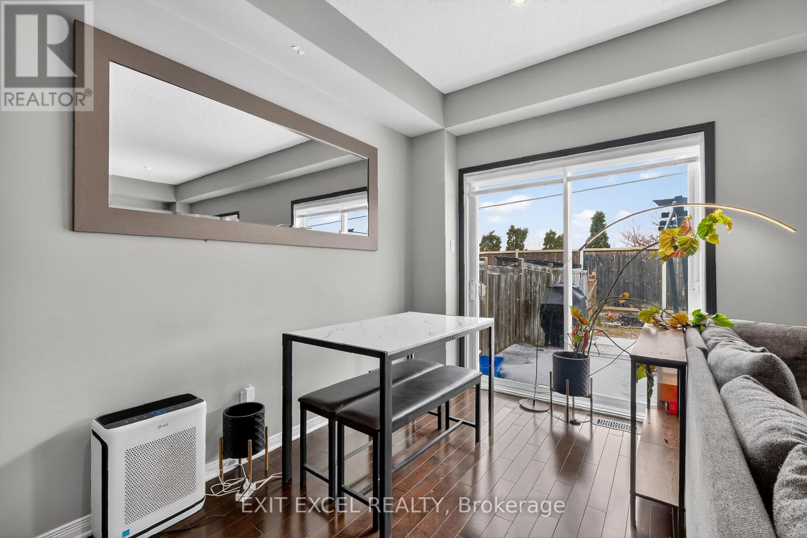 1077 Fieldfair Way, Ottawa, Ontario  K4A 0E1 - Photo 9 - X12884346