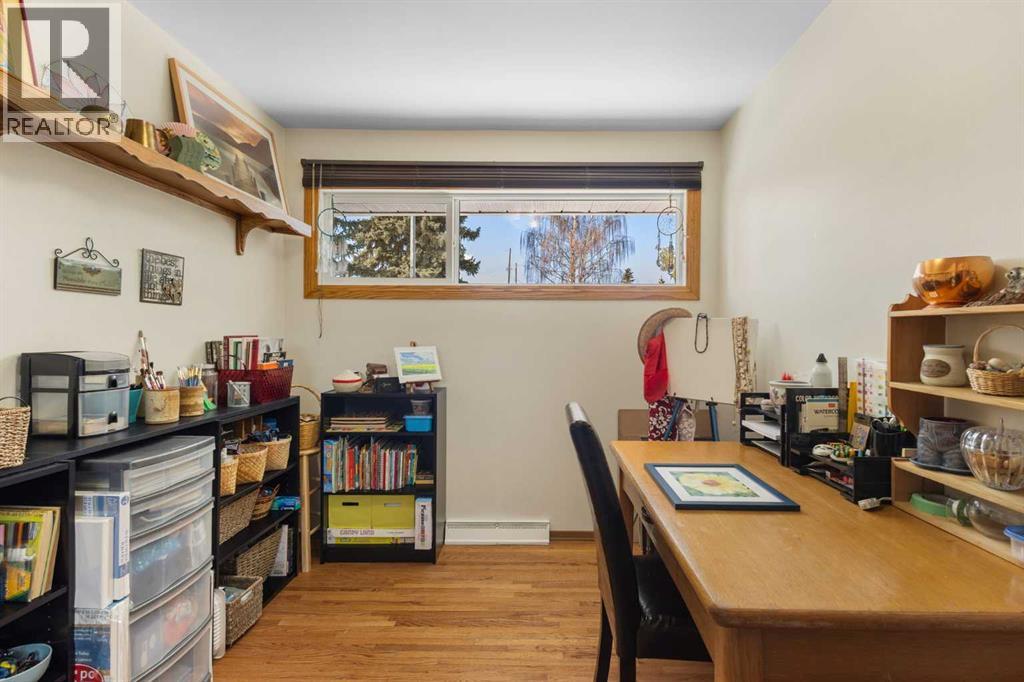 3308 46 Street Sw, Calgary, Alberta  T3E 3W8 - Photo 18 - A2292749