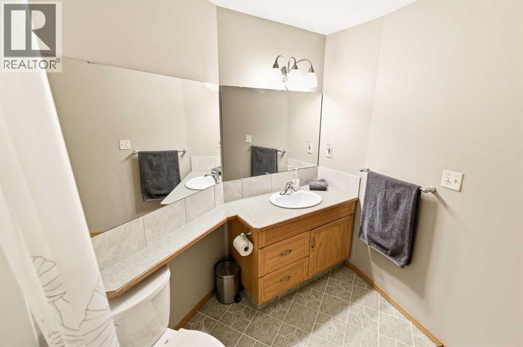 71 Kind Close, Red Deer, Alberta  T4P 0A6 - Photo 37 - A2291875