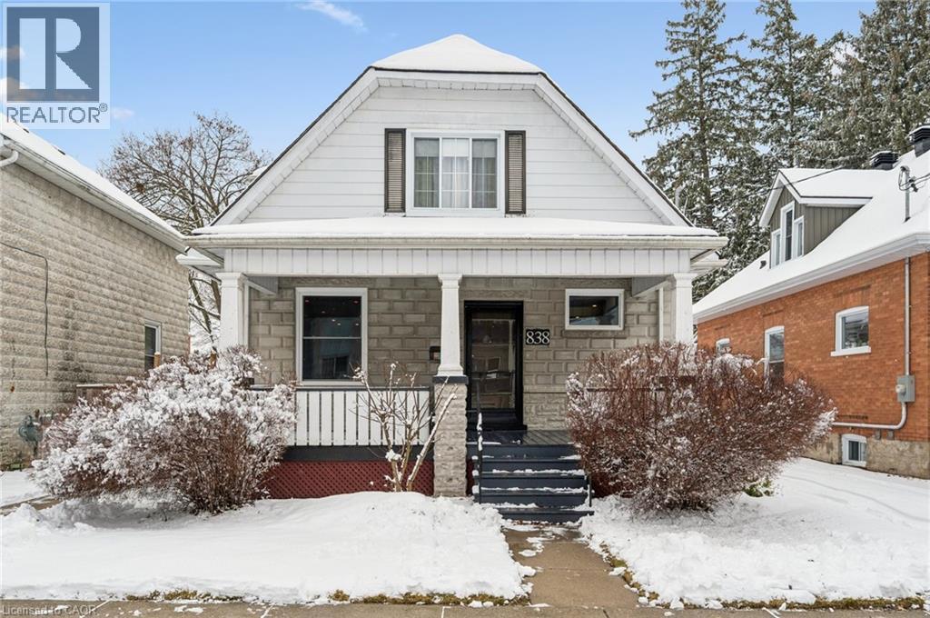838 MOORE Street, Cambridge, Ontario