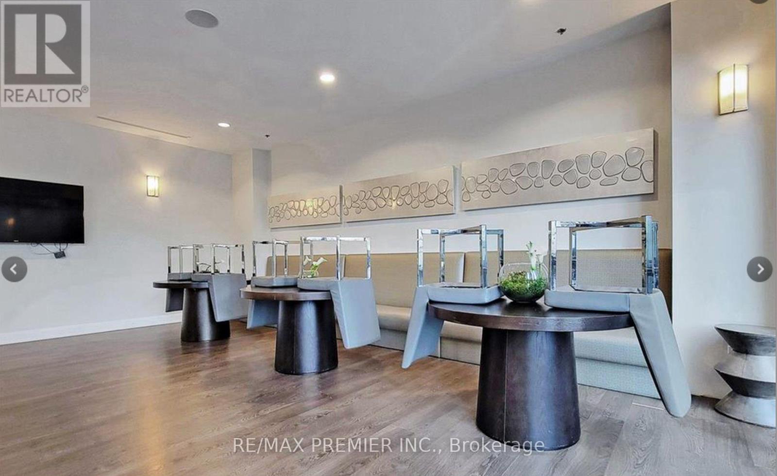 2001 - 2900 Highway 7, Vaughan, Ontario L4K 0G3 - Photo 40 - N12716552