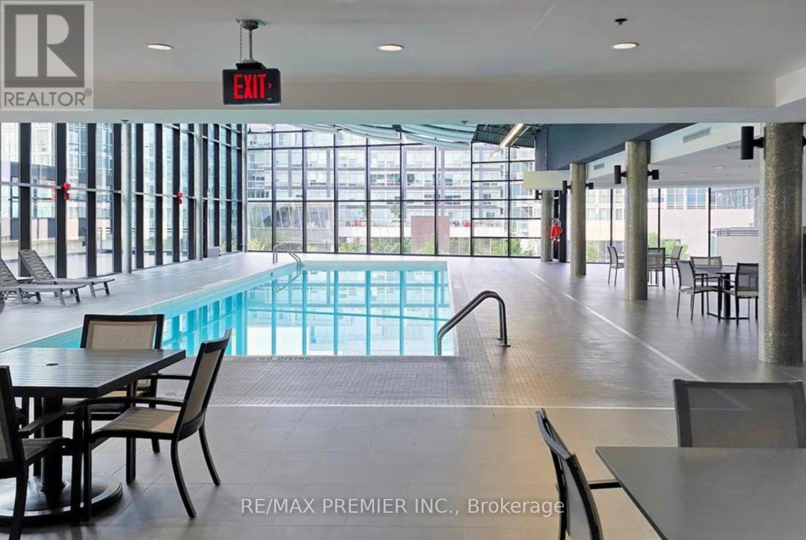 2001 - 2900 Highway 7, Vaughan, Ontario L4K 0G3 - Photo 45 - N12716552