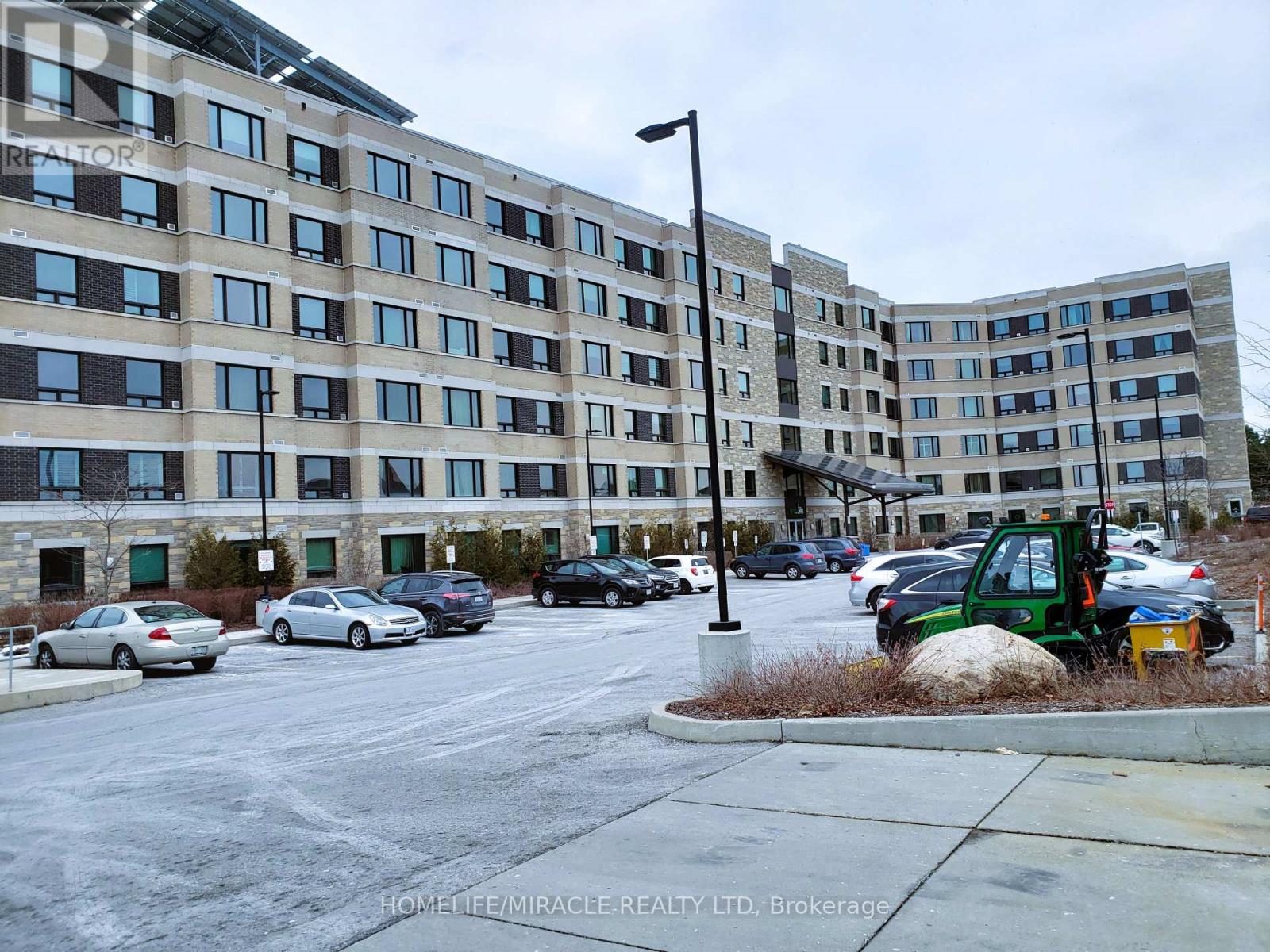 103 - 7400 Markham Road, Markham, Ontario  L3S 0C5 - Photo 2 - N12826312