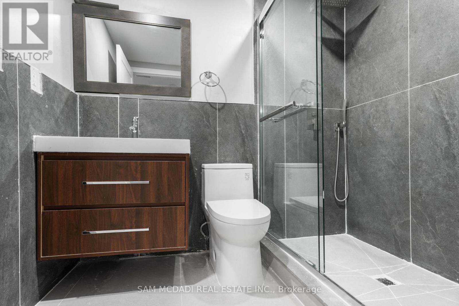 (Unit B) - 1527 Chiddingstone Circle, Mississauga, Ontario  L5M 3P8 - Photo 9 - W12884340