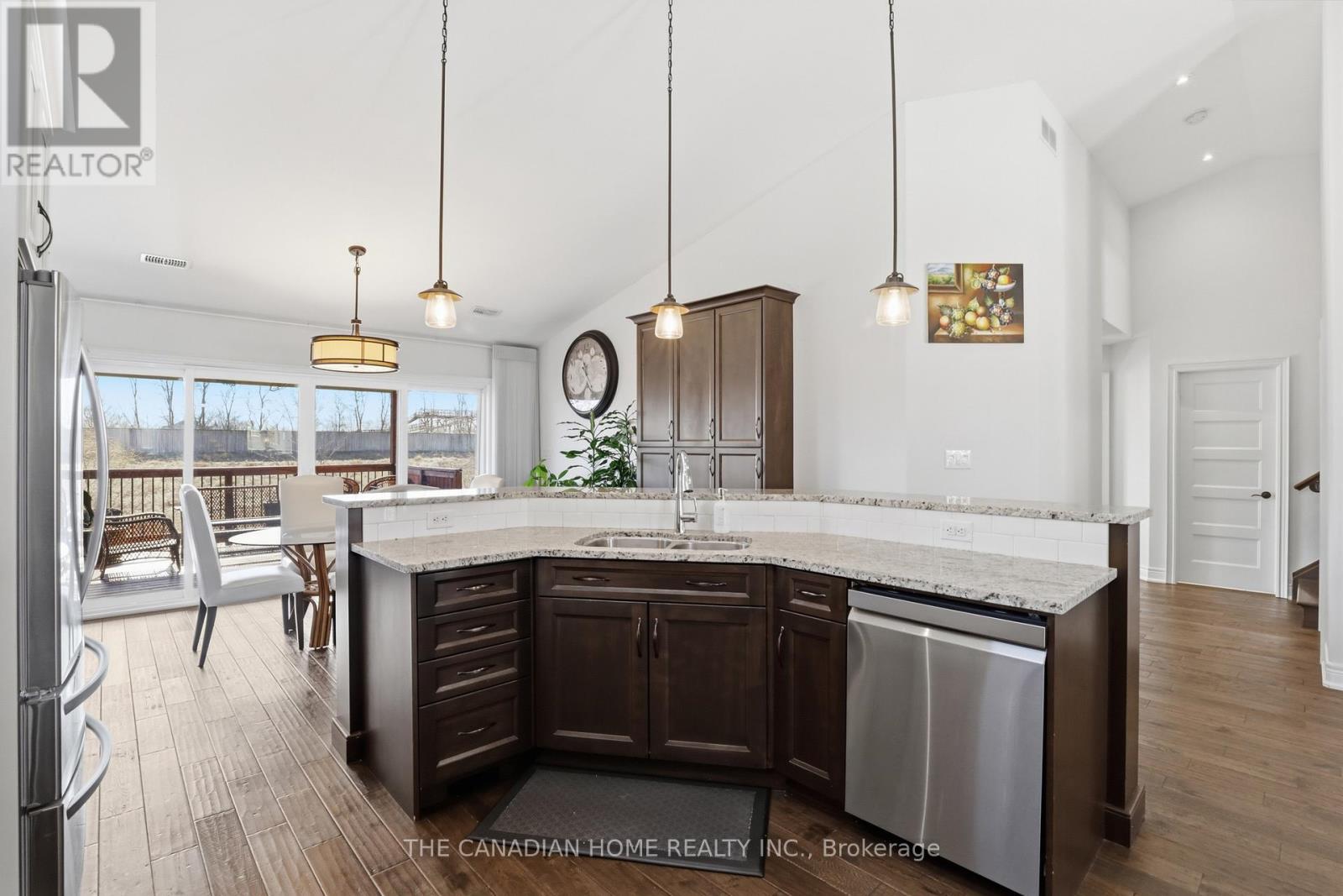 9398 Hendershot Boulevard, Niagara Falls, Ontario  L2H 0E9 - Photo 13 - X12884338