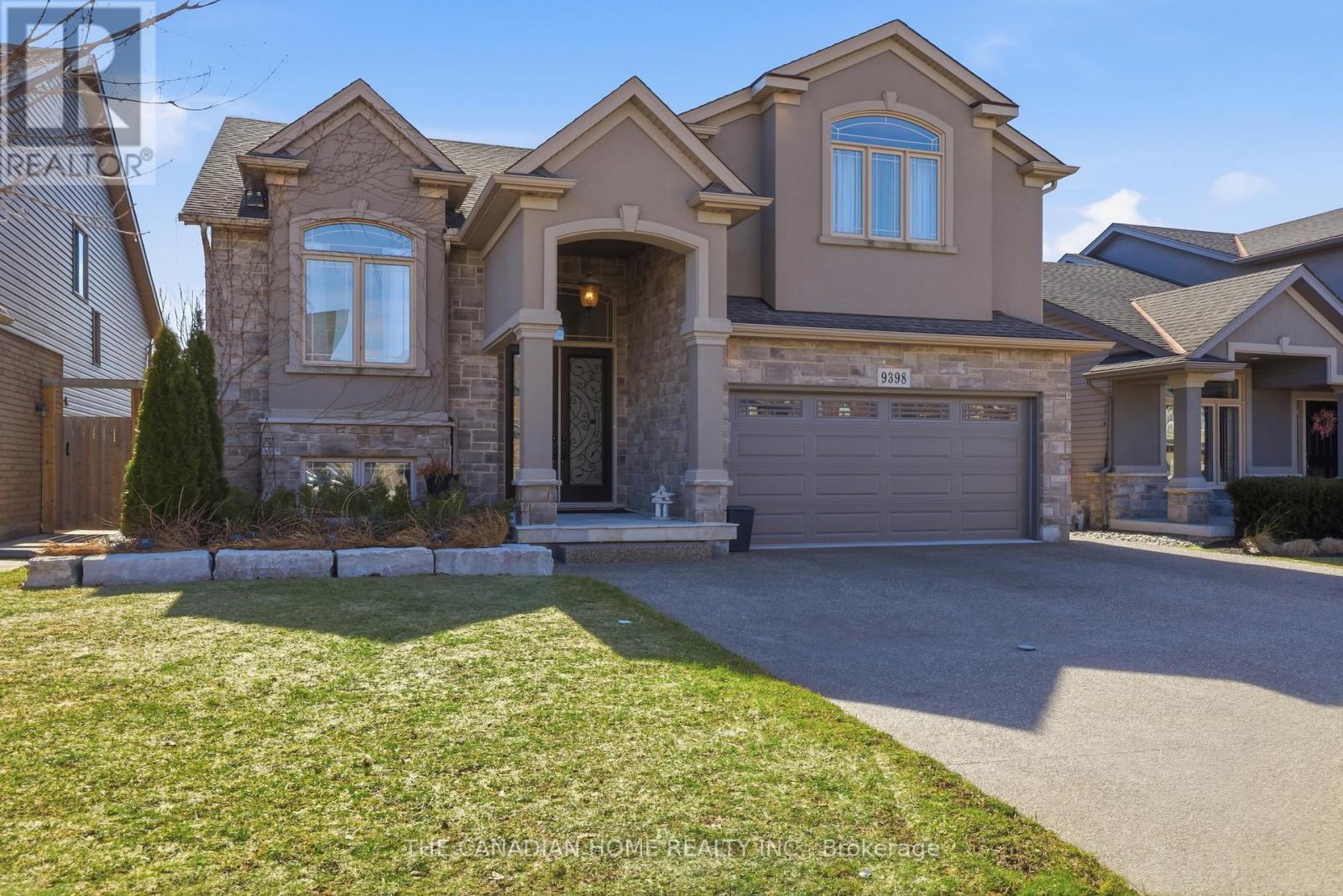 9398 Hendershot Boulevard, Niagara Falls, Ontario  L2H 0E9 - Photo 2 - X12884338