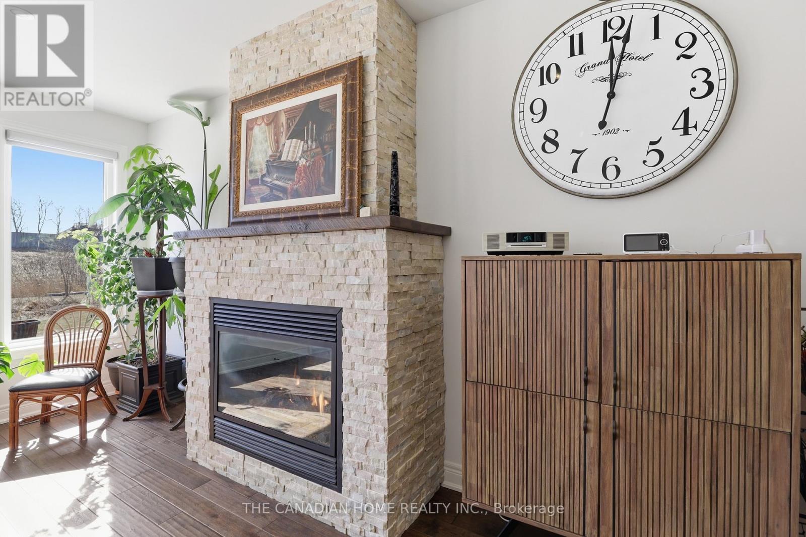 9398 Hendershot Boulevard, Niagara Falls, Ontario  L2H 0E9 - Photo 32 - X12884338