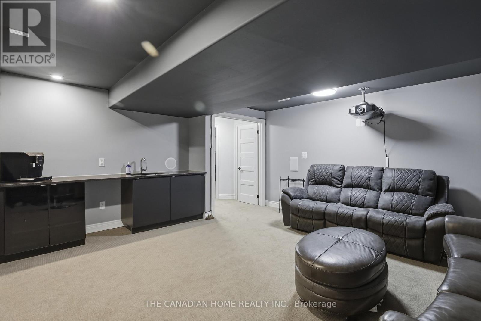 9398 Hendershot Boulevard, Niagara Falls, Ontario  L2H 0E9 - Photo 43 - X12884338