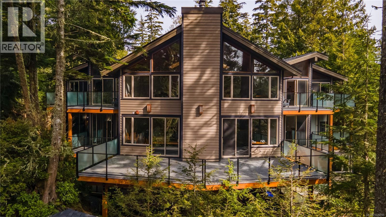 330 Reef Point Rd, Ucluelet, British Columbia  V0R 3A0 - Photo 4 - 1025783