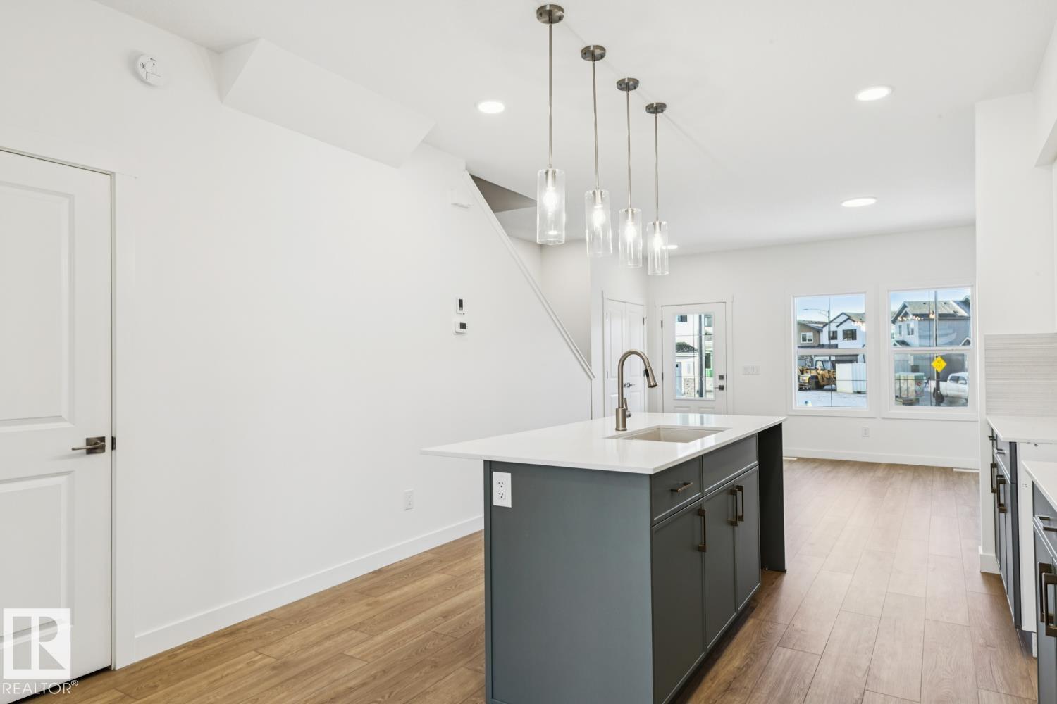 1052 14 Av Nw, Edmonton, Alberta  T6T 2W7 - Photo 15 - E4477566