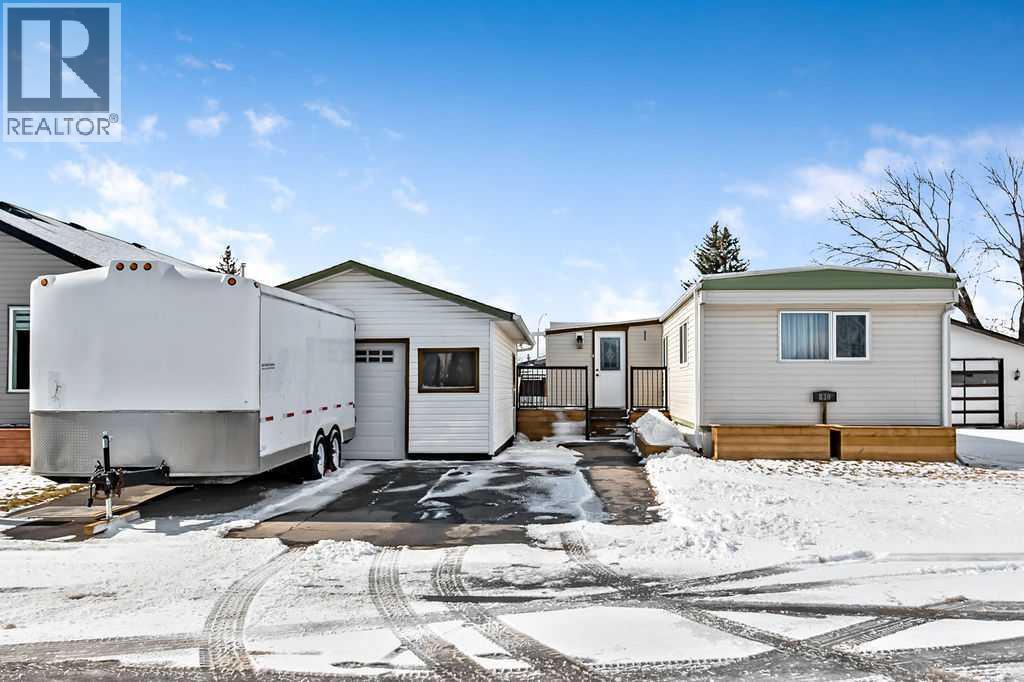 830 Bay Road, Strathmore, Alberta