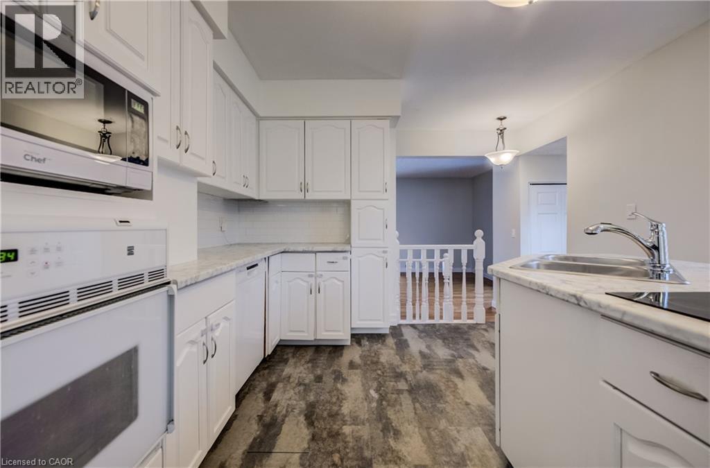 530 Frederick Street, Cambridge, Ontario  N3H 2A2 - Photo 8 - 40806028