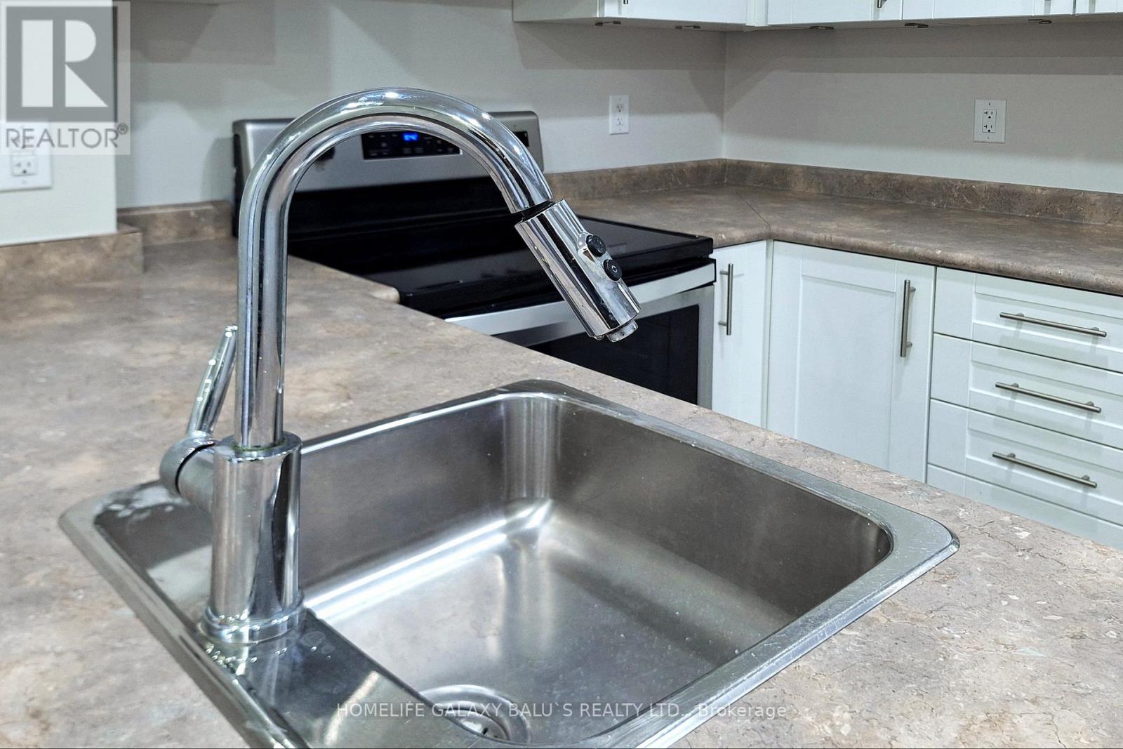 2528 - 30 Westmeath Lane, Markham, Ontario L6B 1N5 - Photo 17 - N12884348