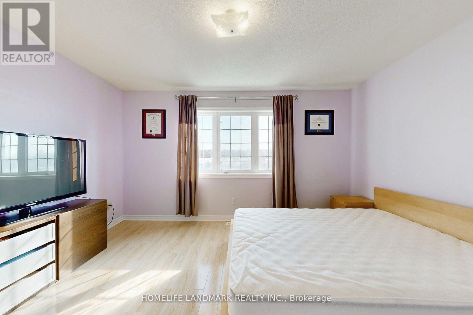 323 Caboto Trail, Markham, Ontario  L3R 1L2 - Photo 19 - N12884358