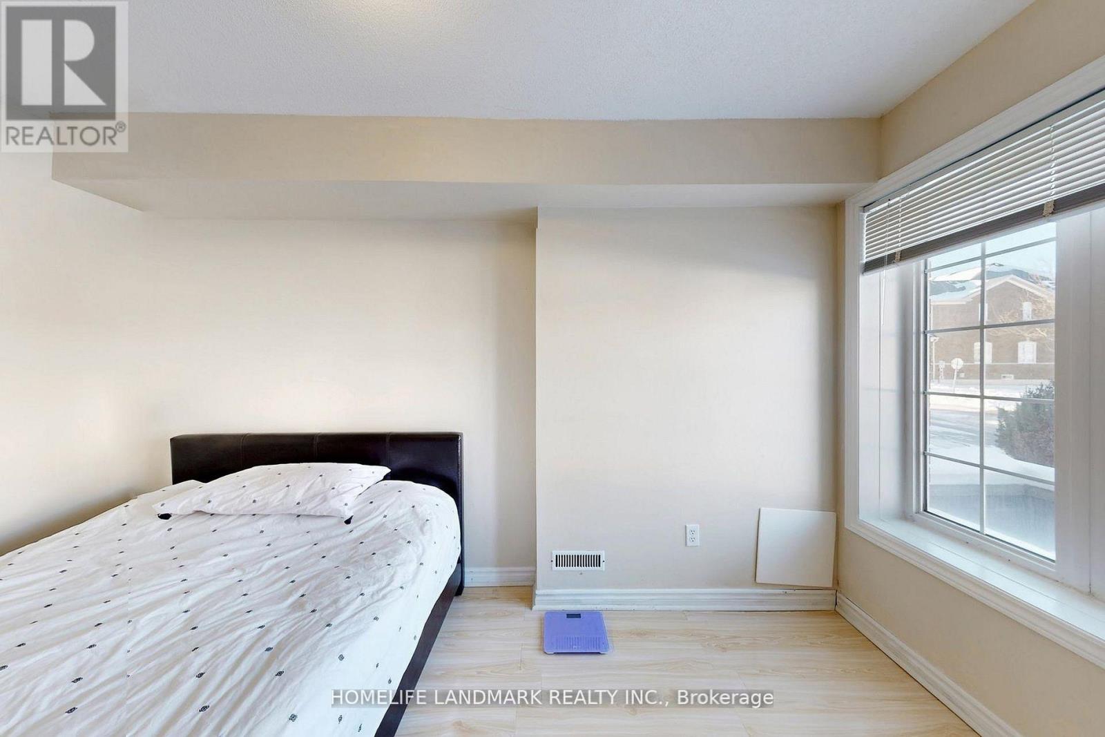 323 Caboto Trail, Markham, Ontario  L3R 1L2 - Photo 30 - N12884358