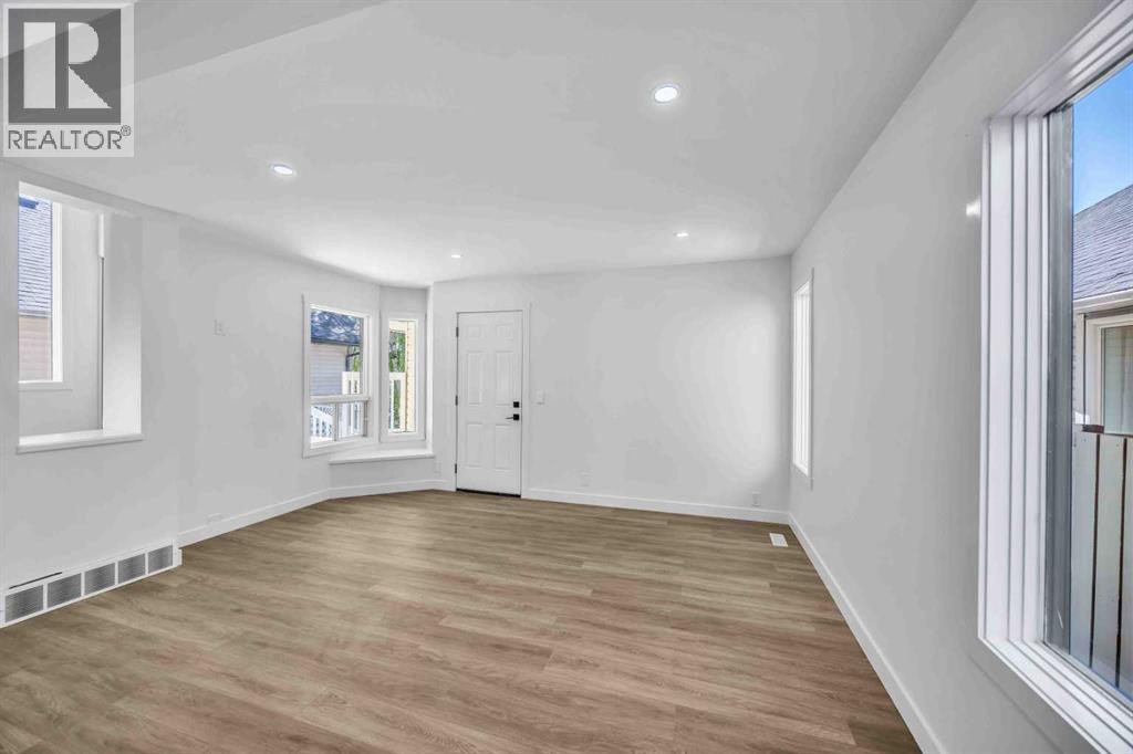 6556 Martingrove Drive Ne, Calgary, Alberta  T3J 2T3 - Photo 8 - A2292624