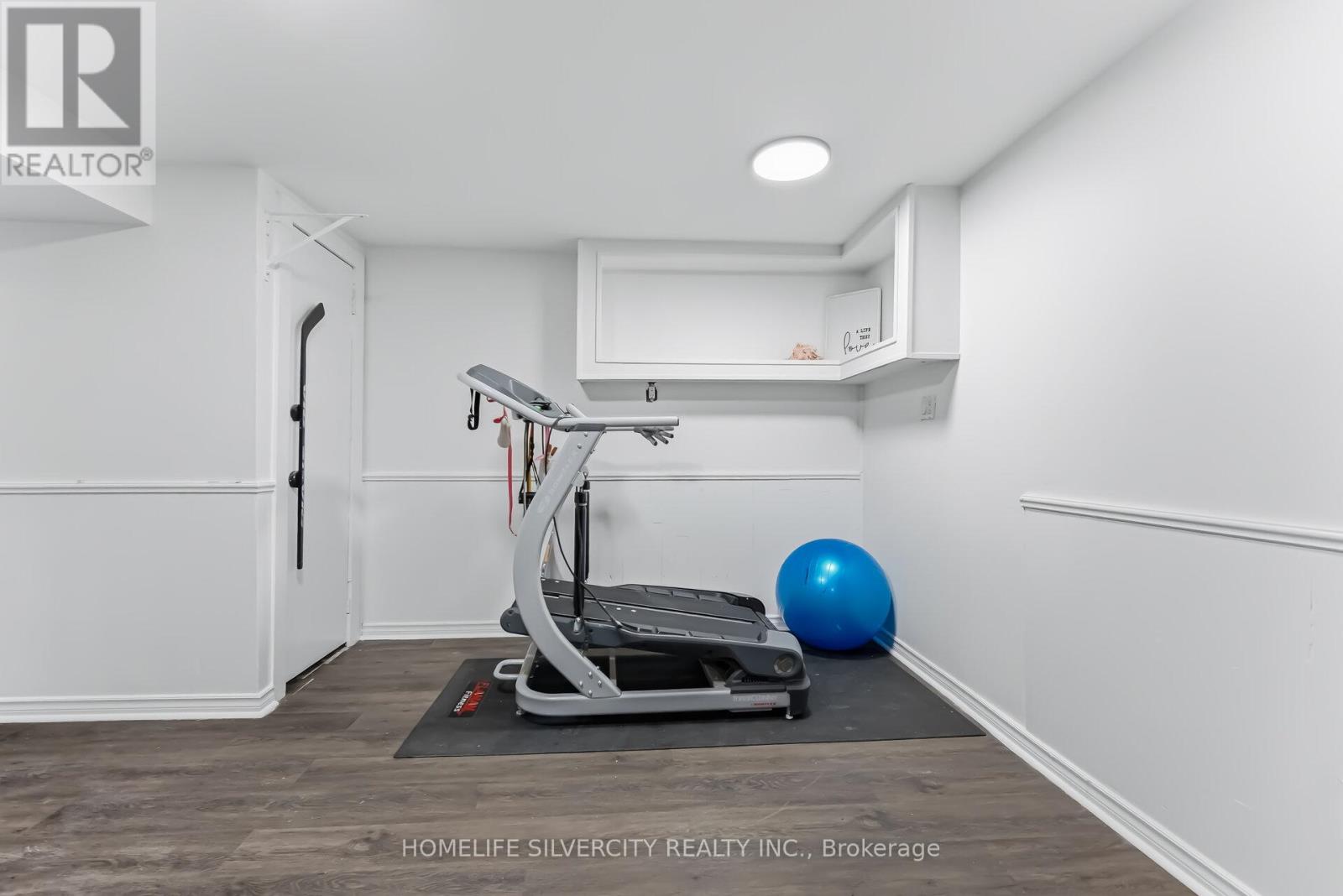 100 - 45 Hansen Road, Brampton, Ontario  L6V 3C5 - Photo 28 - W12884356