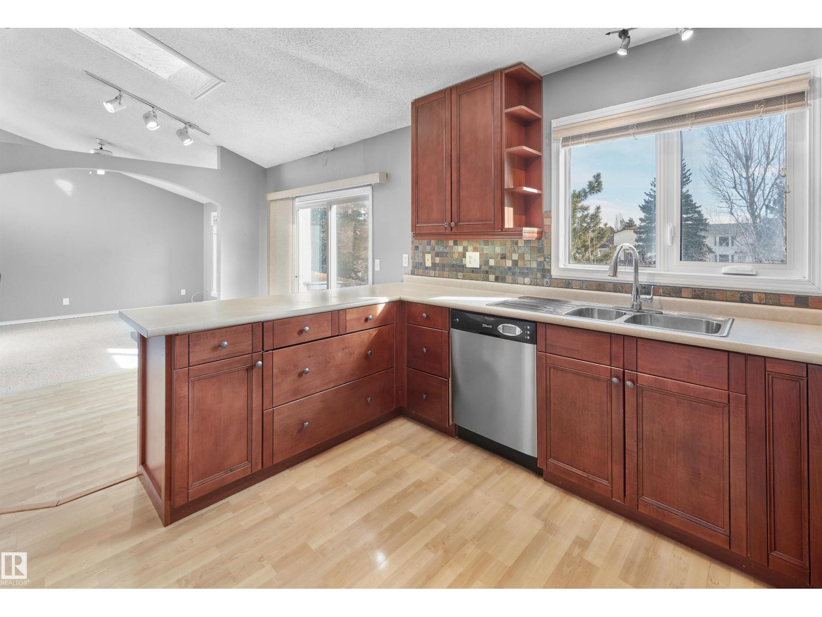 4203 Ramsay Cr Nw, Edmonton, Alberta  T6H 5M9 - Photo 13 - E4477571