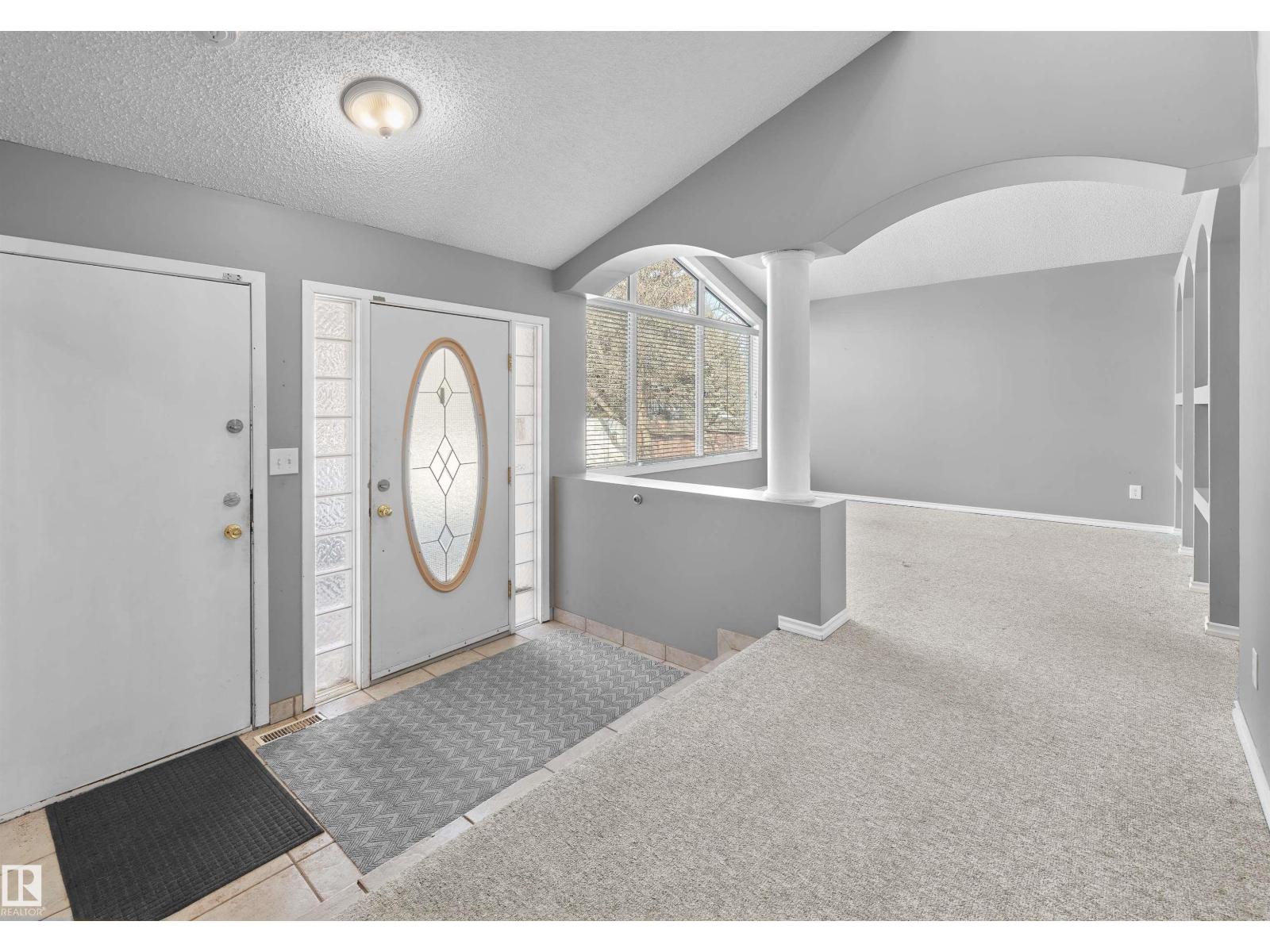 4203 Ramsay Cr Nw, Edmonton, Alberta  T6H 5M9 - Photo 3 - E4477571