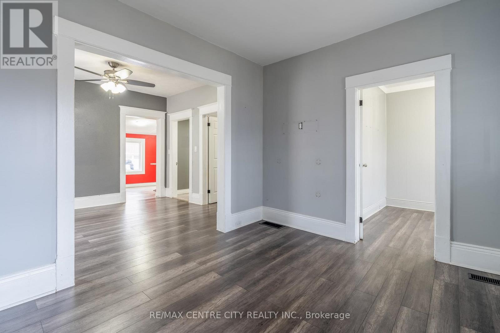 24 Bruce Street, Brantford, Ontario N3R 1E2 - Photo 6 - X12884366