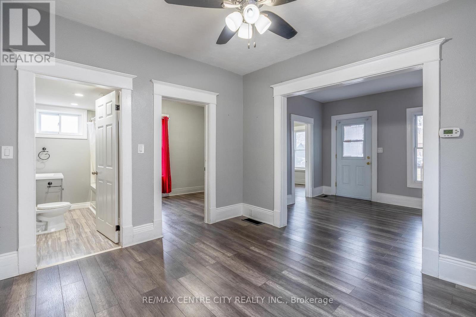 24 Bruce Street, Brantford, Ontario N3R 1E2 - Photo 7 - X12884366