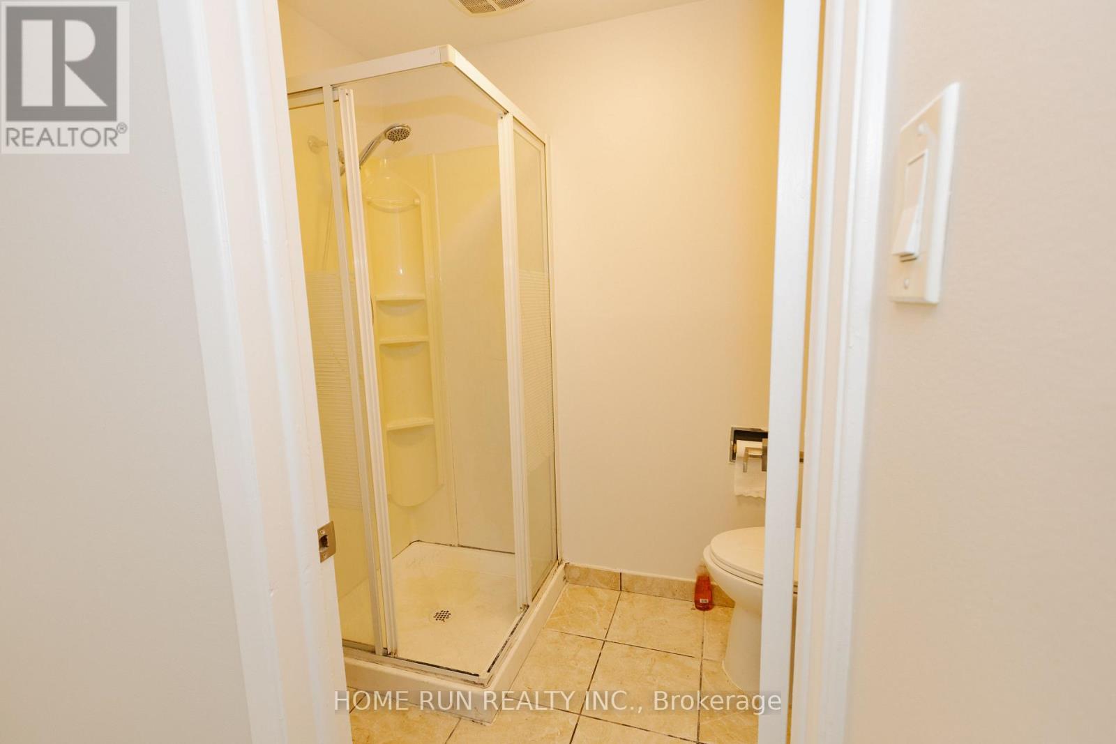 1285 Meadowland Drive, Ottawa, Ontario  K2E 6K4 - Photo 6 - X12884368