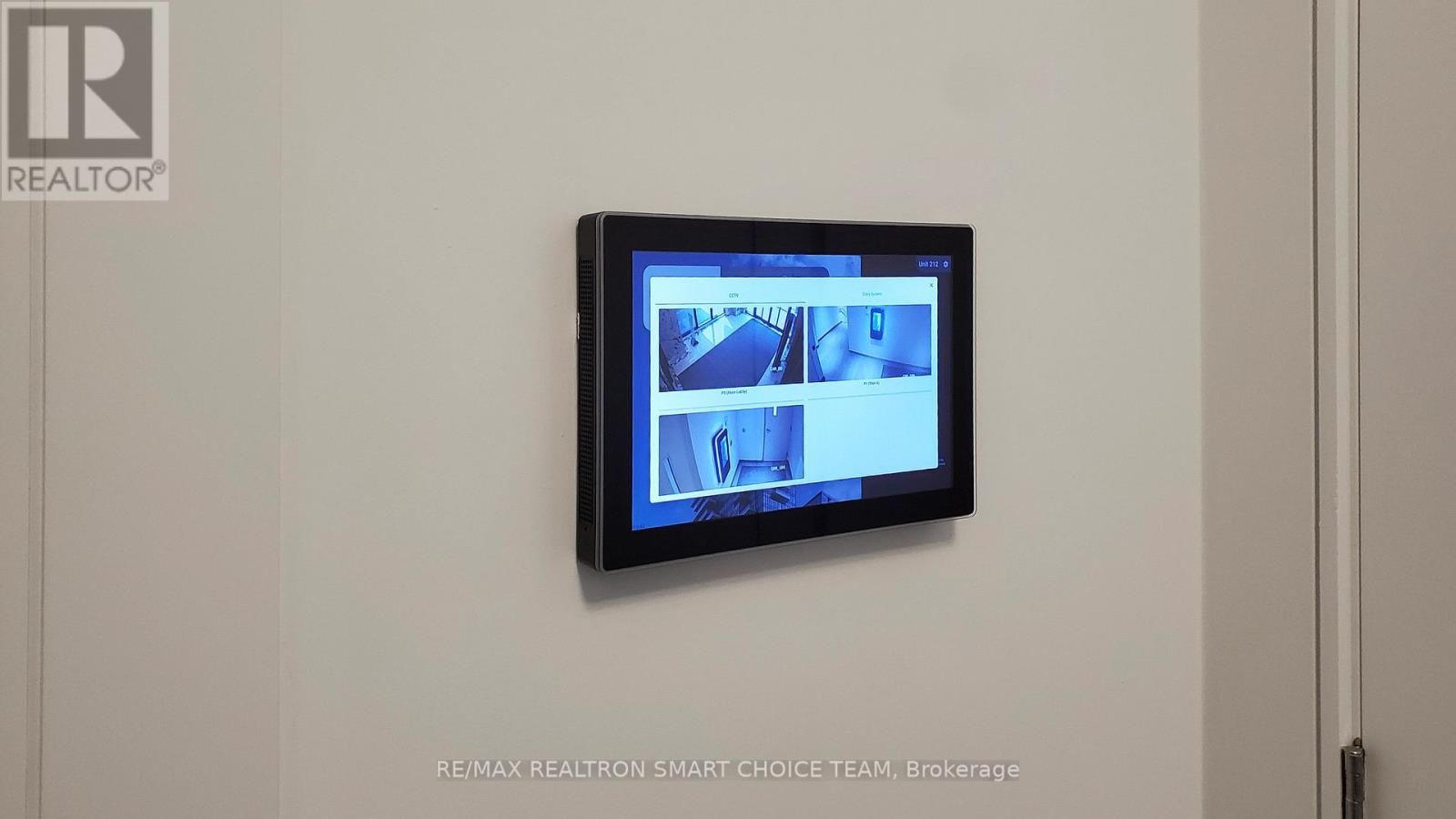 212 - 10 Inn On The Park Drive, Toronto, Ontario M3C 0P9 - Photo 9 - C12884360