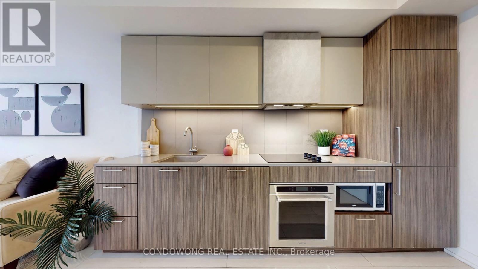 2018 - 19 Western Battery Road, Toronto, Ontario M6K 0E3 - Photo 4 - C12884370