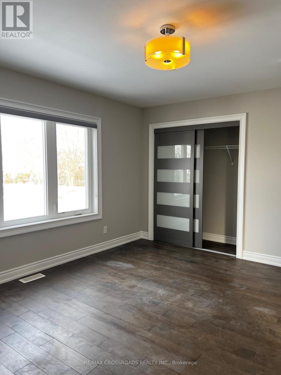 602 Lake Drive S, Georgina, Ontario  L4P 1T5 - Photo 21 - N12884362