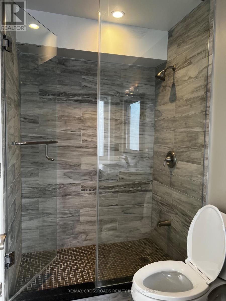 602 Lake Drive S, Georgina, Ontario  L4P 1T5 - Photo 25 - N12884362