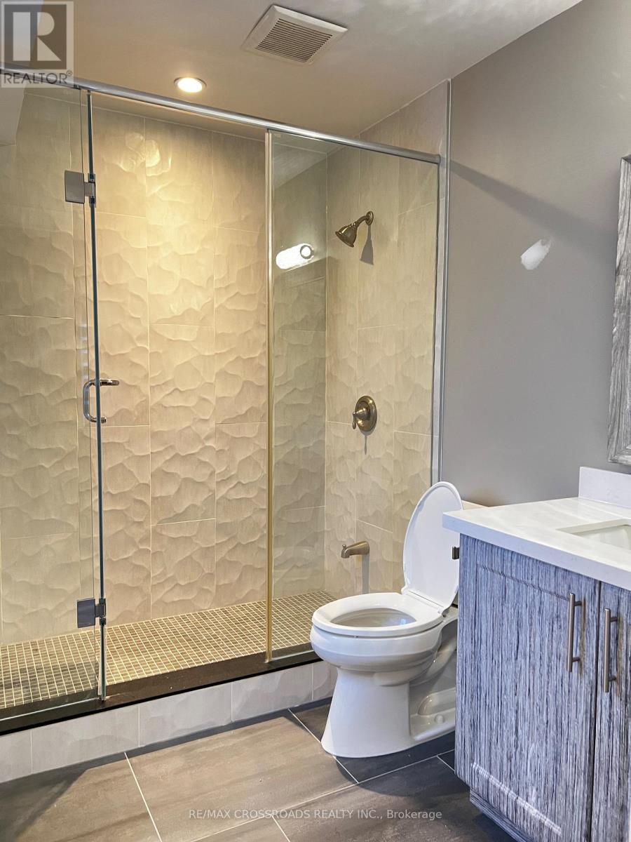 602 Lake Drive S, Georgina, Ontario  L4P 1T5 - Photo 34 - N12884362