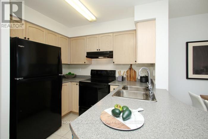 Ph12 - 23 Oneida Crescent, Richmond Hill, Ontario L4B 0A2 - Photo 12 - N12883942