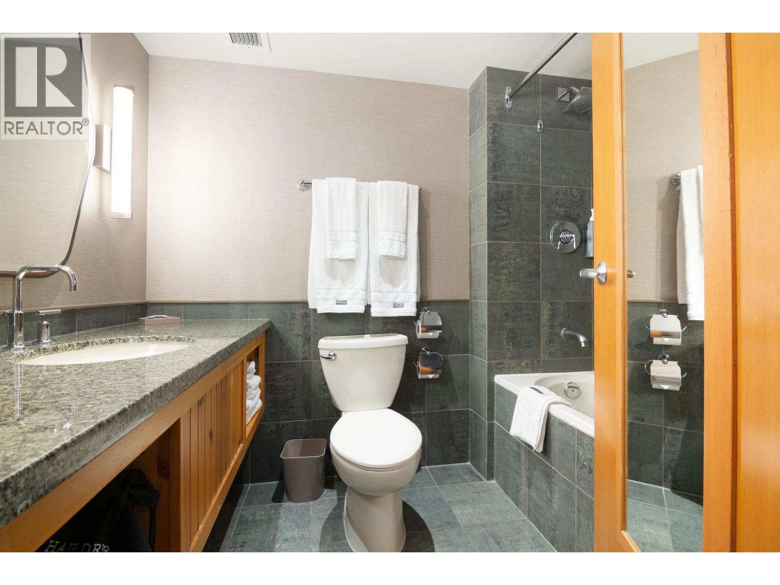 369 4090 Whistler Way, Whistler, British Columbia  V8E 1J3 - Photo 8 - R3099006