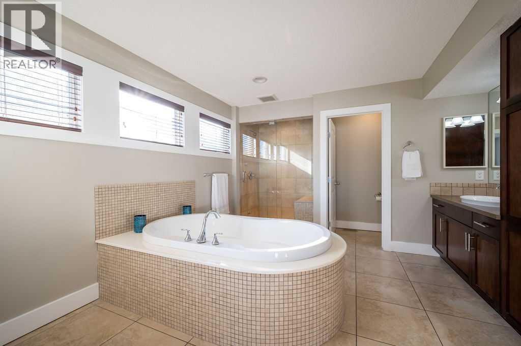 54 Chaparral Valley Grove Se, Calgary, Alberta  T2X 0M4 - Photo 30 - A2290459