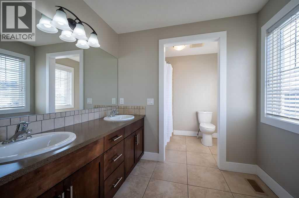 54 Chaparral Valley Grove Se, Calgary, Alberta  T2X 0M4 - Photo 21 - A2290459