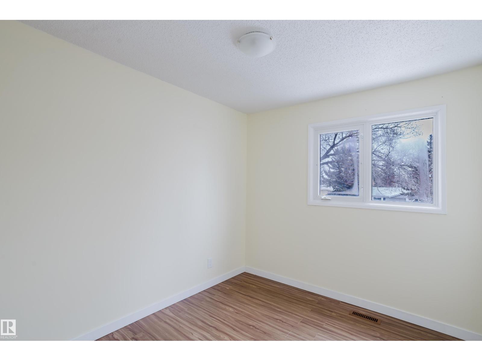 4 Belmead Gardens Gd Nw, Edmonton, Alberta  T5T 1J1 - Photo 10 - E4477573