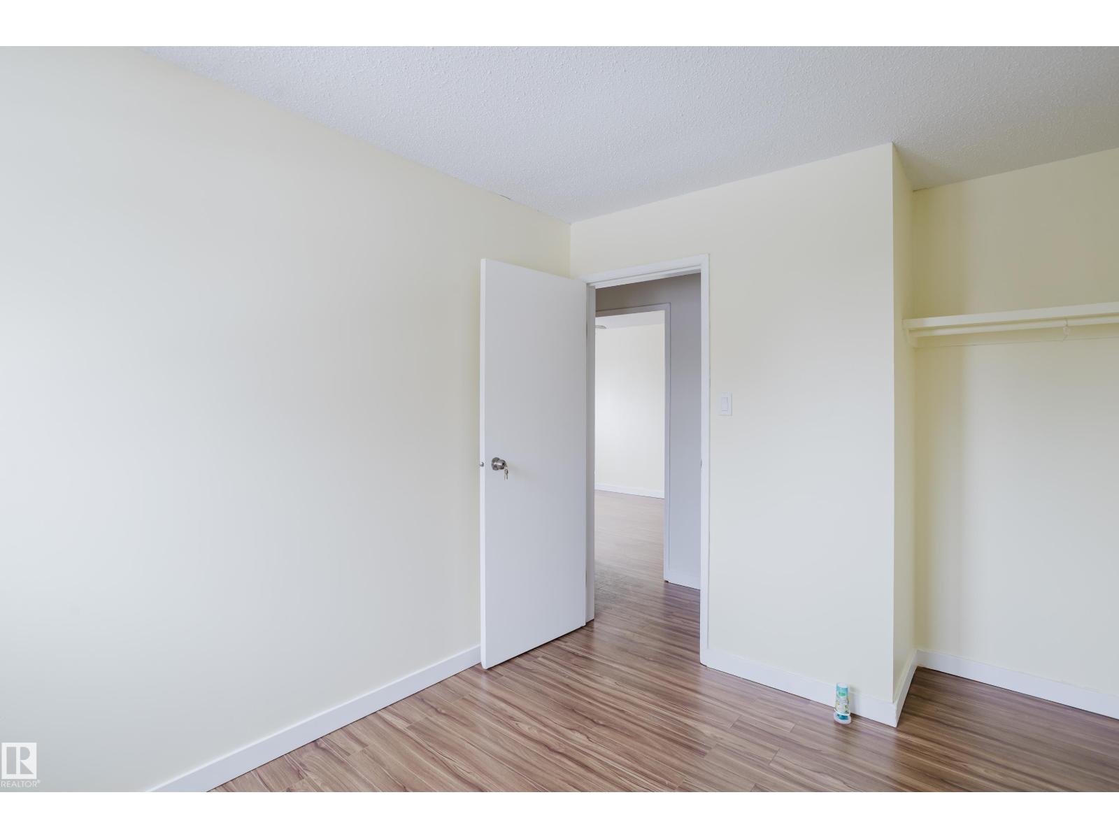 4 Belmead Gardens Gd Nw, Edmonton, Alberta  T5T 1J1 - Photo 11 - E4477573