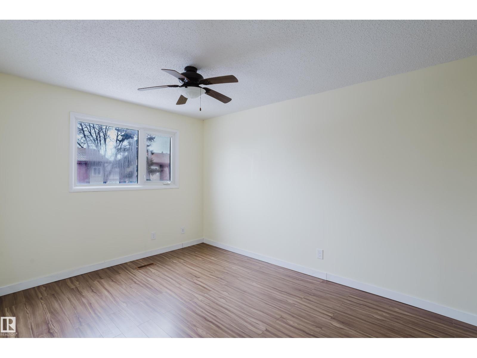 4 Belmead Gardens Gd Nw, Edmonton, Alberta  T5T 1J1 - Photo 9 - E4477573