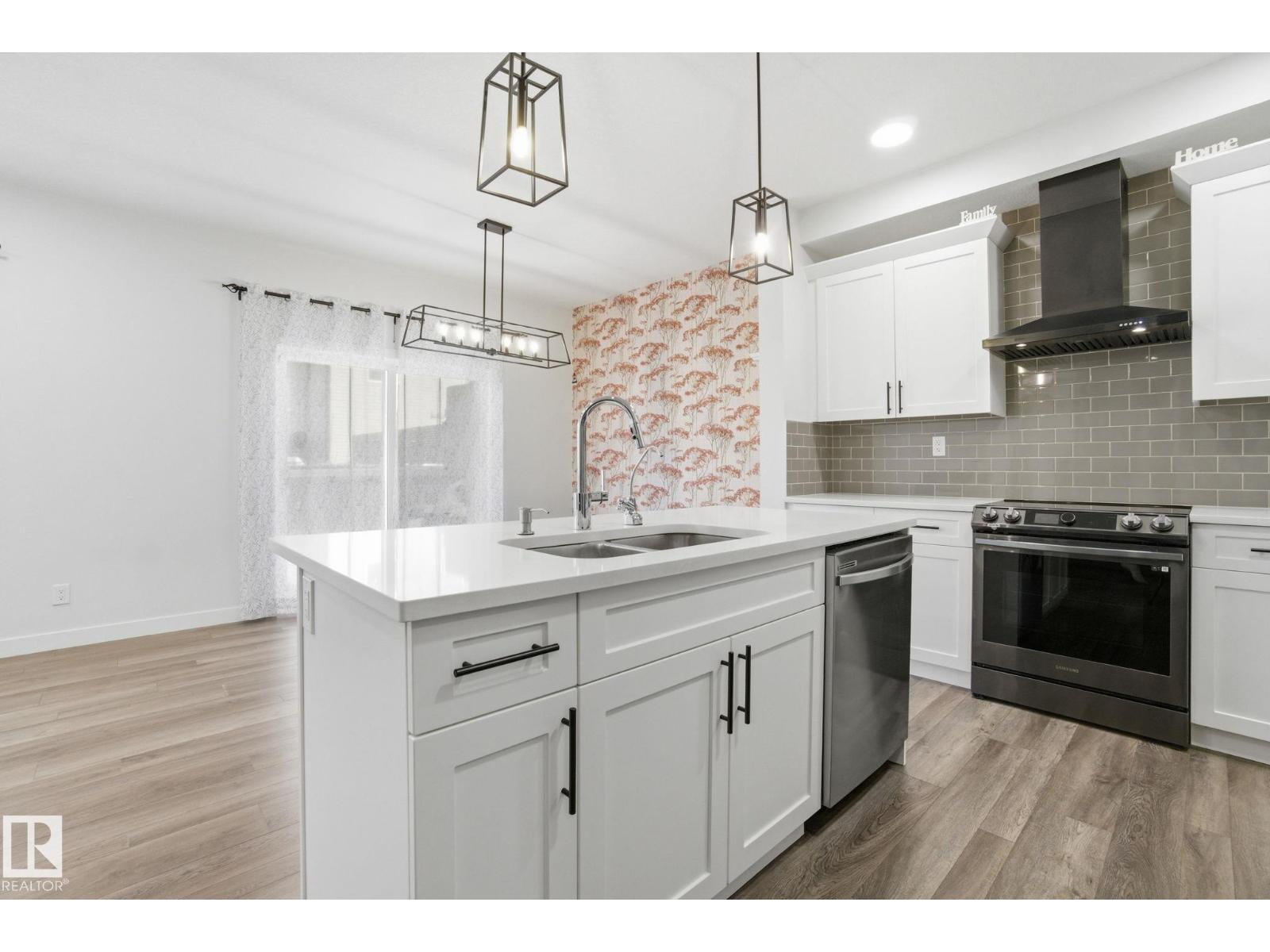 19732 28 Av Nw, Edmonton, Alberta  T6M 1N1 - Photo 7 - E4477574