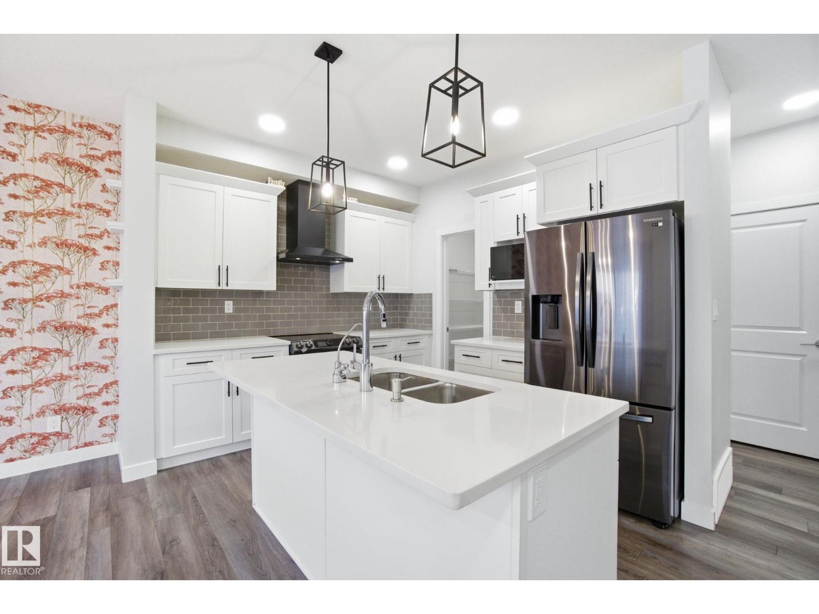 19732 28 Av Nw, Edmonton, Alberta  T6M 1N1 - Photo 8 - E4477574