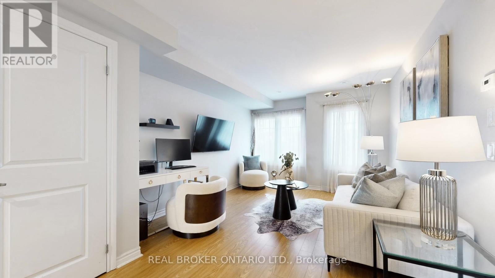 124 - 2500 Hill Rise Court, Oshawa, Ontario  L1L 0M6 - Photo 3 - E12847728