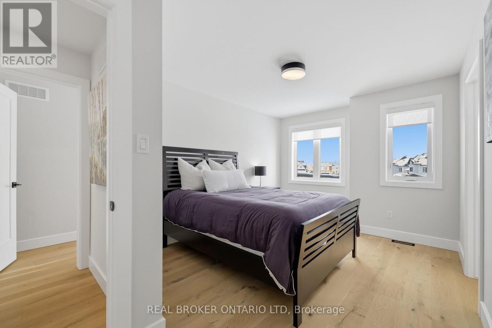 1600 Medway Park Drive, London North (North S), Ontario  N6G 3W1 - Photo 35 - X12862522