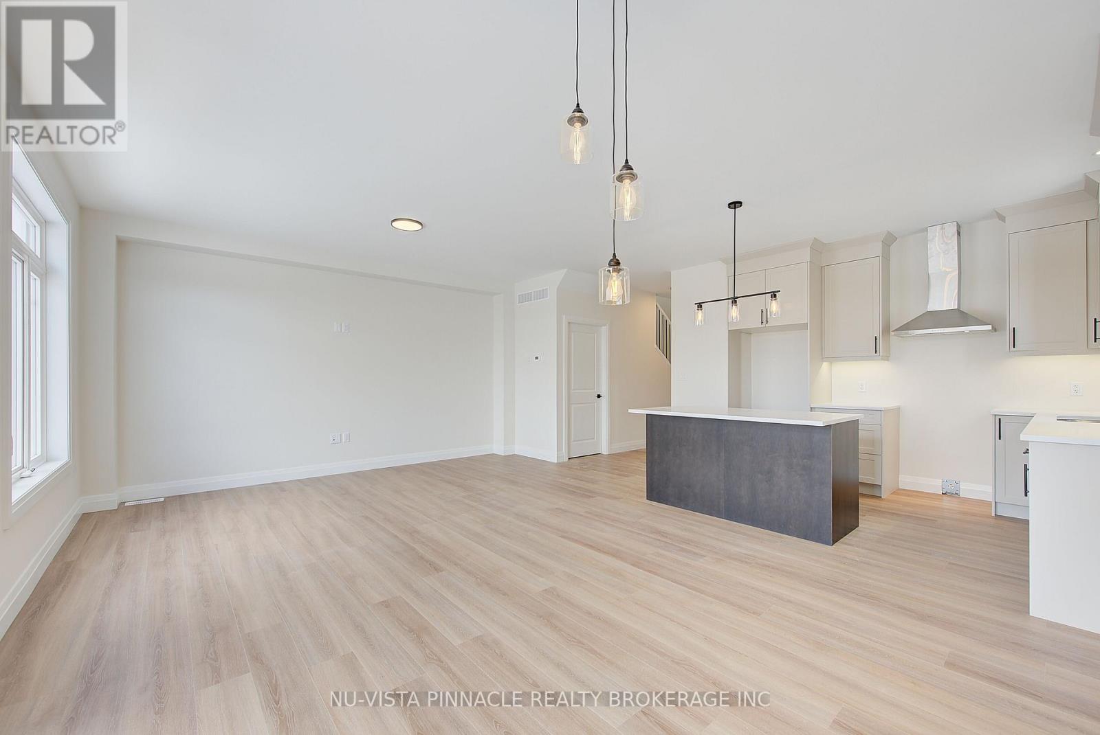 224 Bowman Drive, Middlesex Centre, Ontario N0M 2A0 - Photo 16 - X12884382