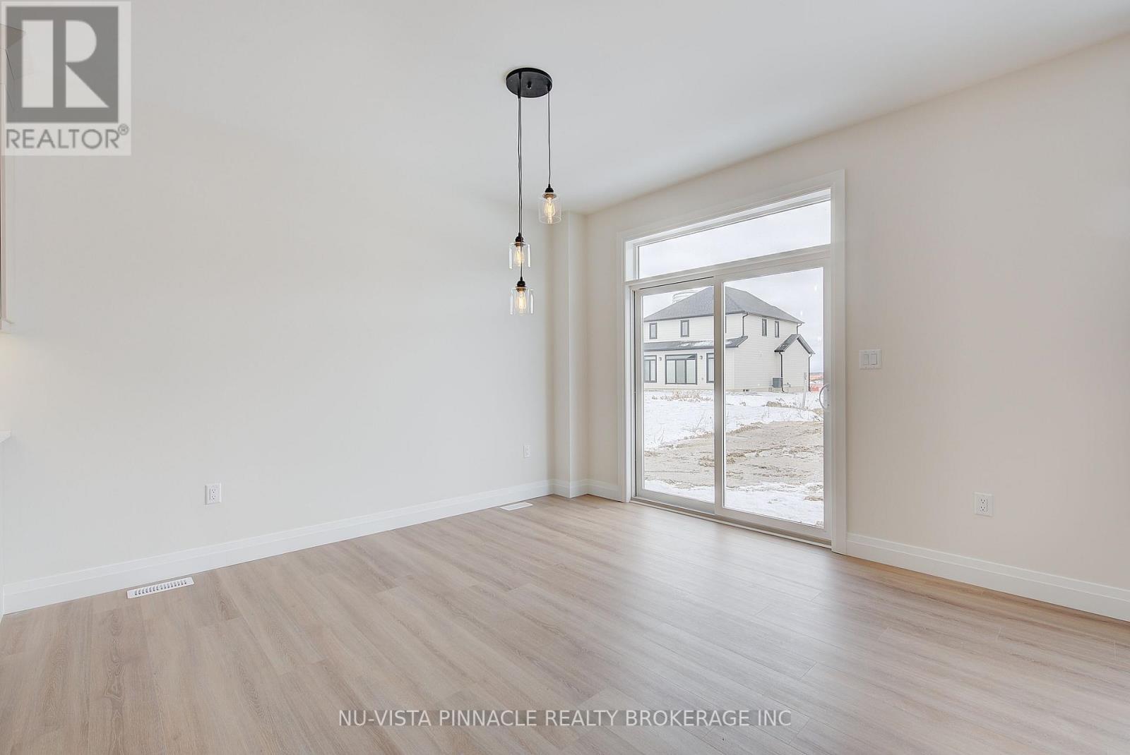 224 Bowman Drive, Middlesex Centre, Ontario N0M 2A0 - Photo 17 - X12884382